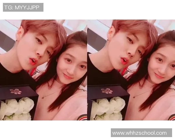 鹿晗与足球明星亲密合照展现运动魅力引发粉丝热议