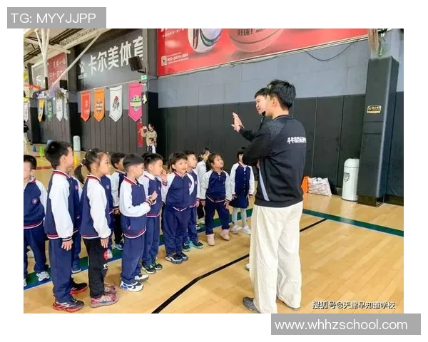 篮球明星的家庭生活揭秘:他们在赛场之外的温馨日常与趣味时光